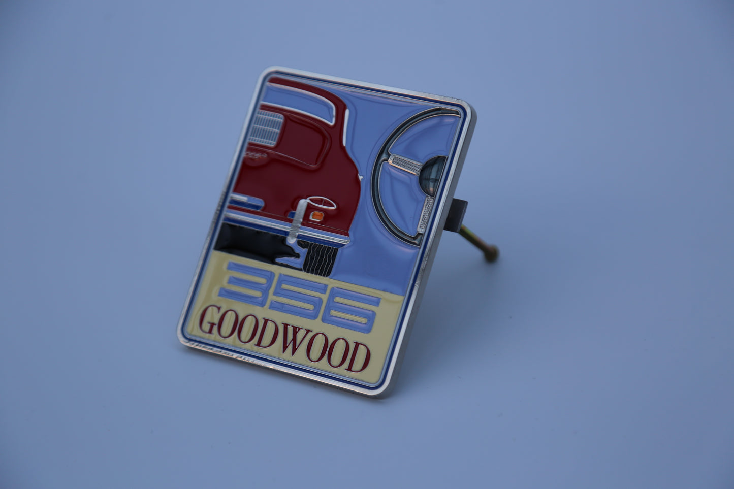 Porsche 356 goodwood - grille badgeVintage Badges