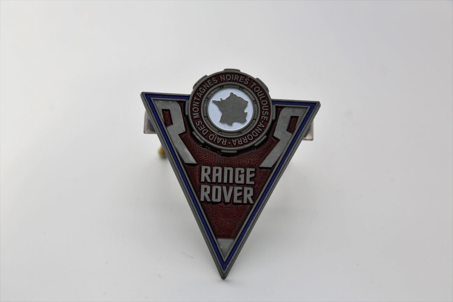 Range Rover Touring - Grille BadgeVintage Badges
