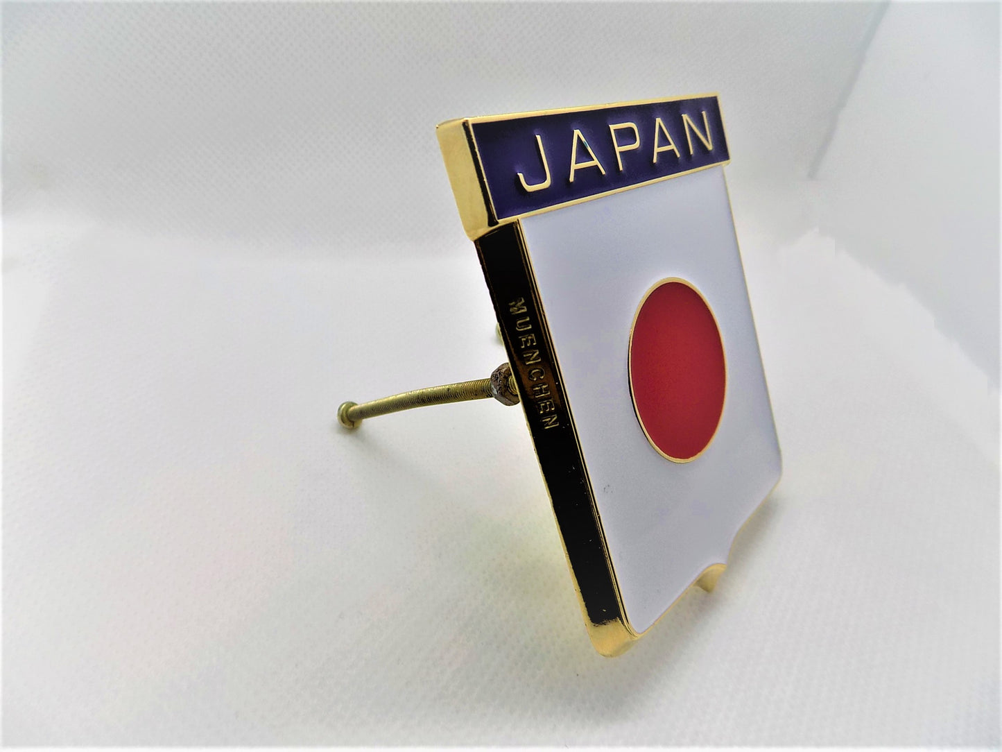 Japan - Grille BadgeVintage Badges